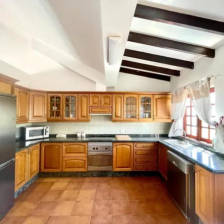 Kemping Fairway Village In Golf Del Sur *